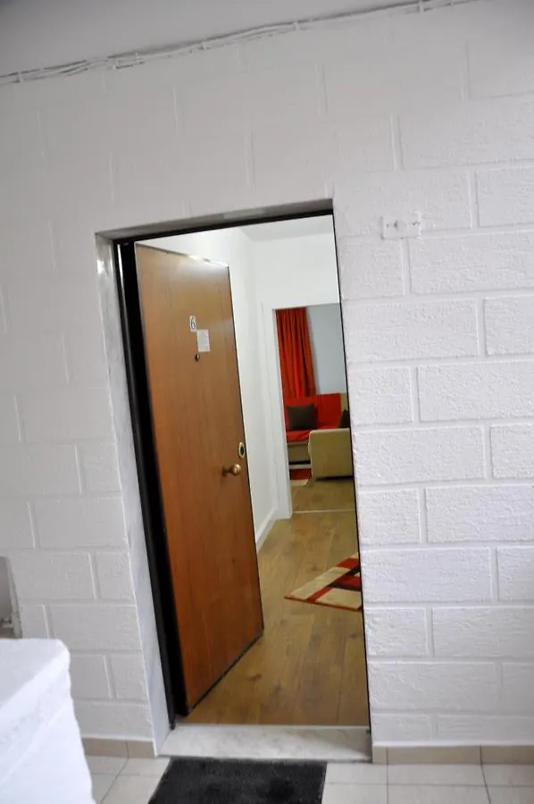 Natea Apartments 地拉那